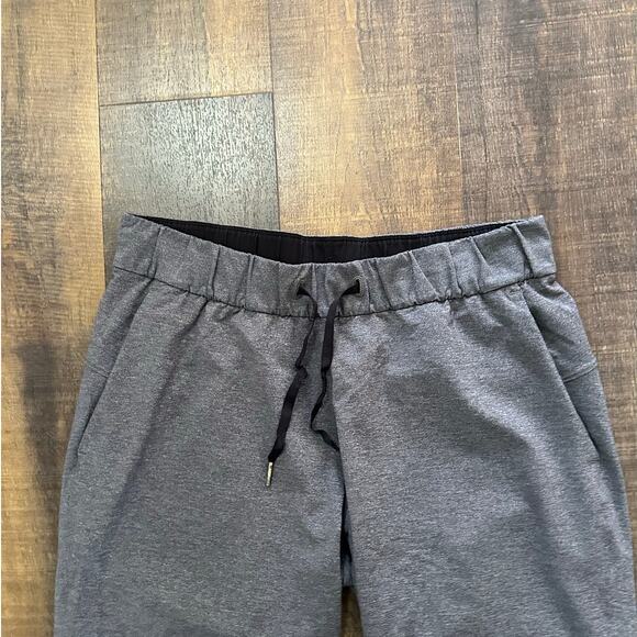 Lululemon 28" On The Fly Heathered Black Pant Size 10 - Picture 3 of 10